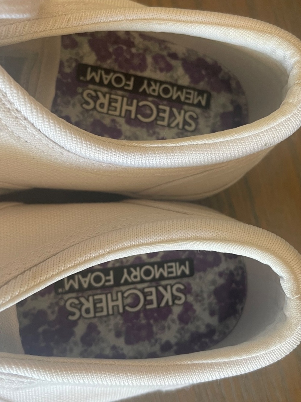 Skechers White Canvas Utopia Memory Foam Sneakers Lace Ups Comfort Versatile 9 - Picture 3 of 8